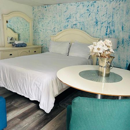 Cozy Studio Only 10 Minutes By Car Of Siesta Key Σεϊρασότα Εξωτερικό φωτογραφία